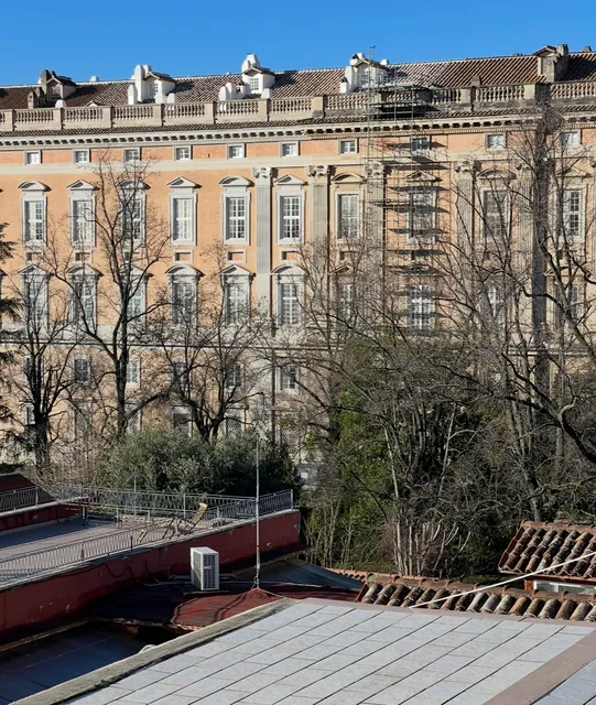 White Elegance Luxury B&B Caserta