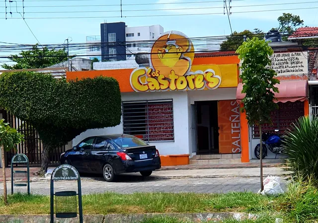 Salteñas Los Castores