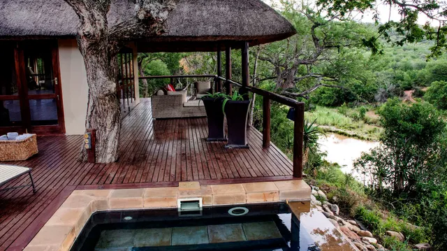 Amakhosi Safari Lodge and SPA