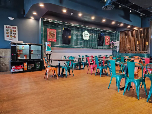 Baek Ban Korean Restaurant (백반)