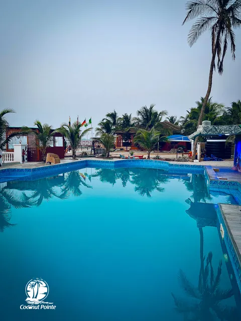 Coconut Pointe Villa & Beach Resort