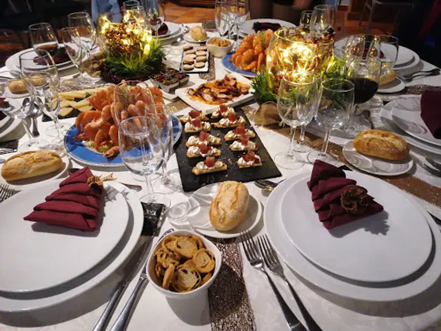 Restaurante Ocho Fuegos Comidas y Eventos