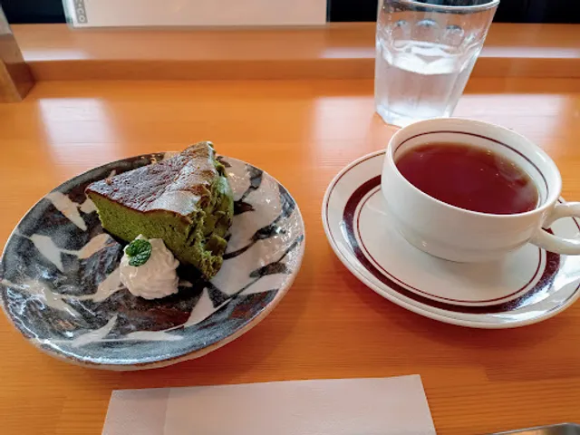 喫茶と土産 南1の4