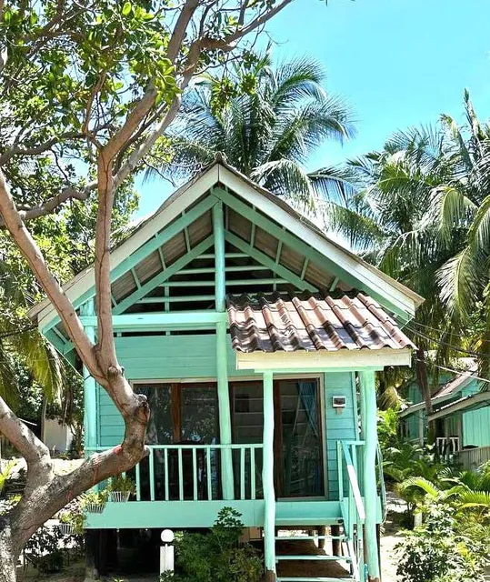 Nice Beach Bungalow