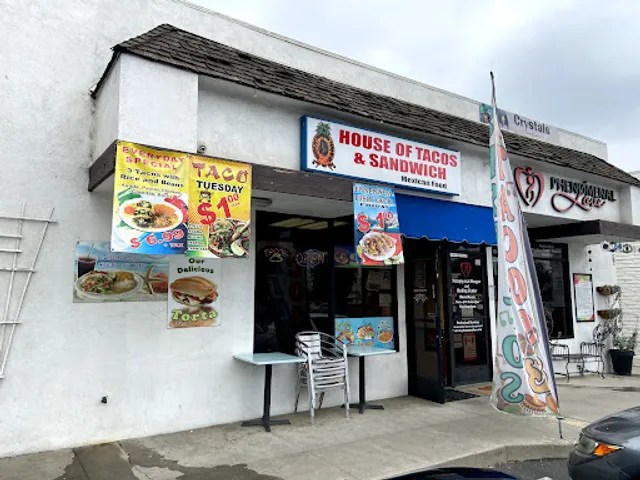 House of Tacos & Sandwiches