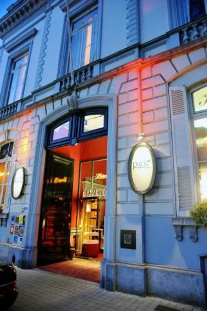 Home Fleuri Guesthouse