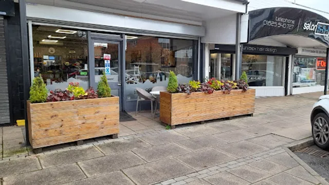 La Casina Cafe Bistro