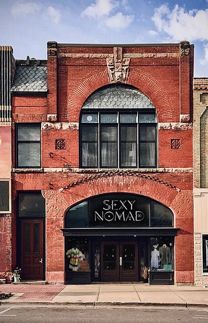 Sexy Nomad