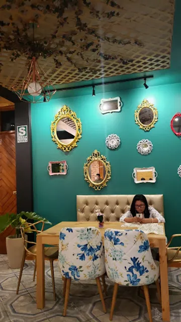 Valentina Coffe Lounge