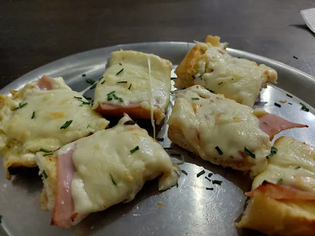 Pizza Monza