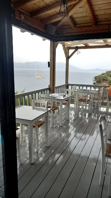 Epiouzion Restaurant Samos