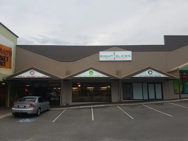 Eight Slices Italian Kitchen