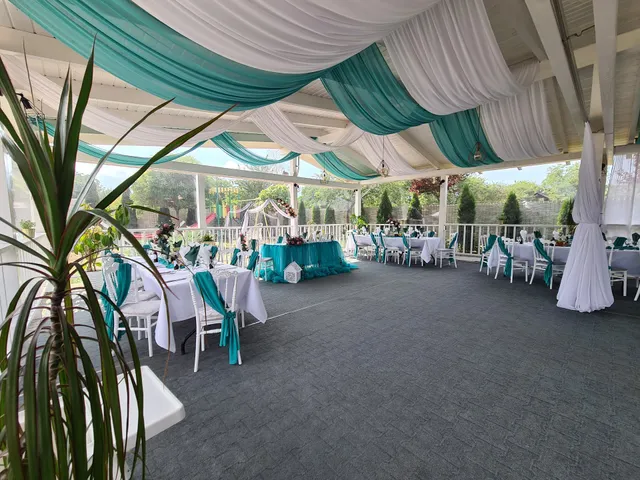 Candy Pensiune/Restaurant