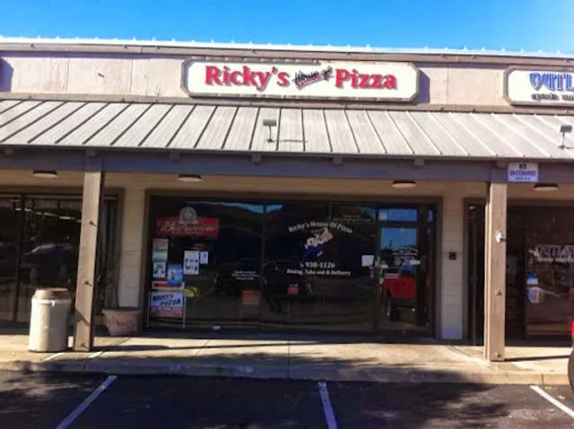 Ricky's House of Pizza