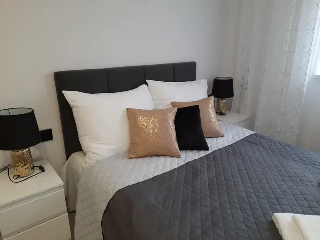 Cracow By Night Apartments