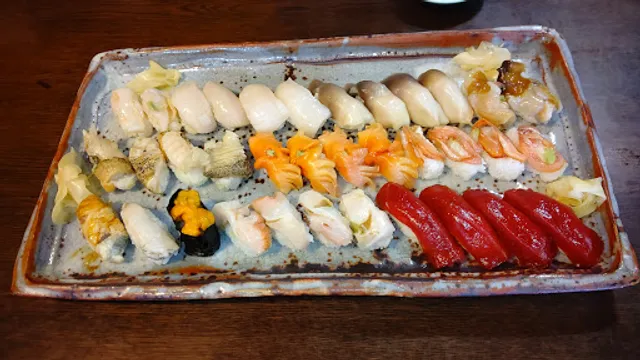 鮨扇(すしせん)