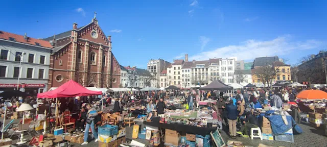 Vieux Marché place du Jeu de Balle