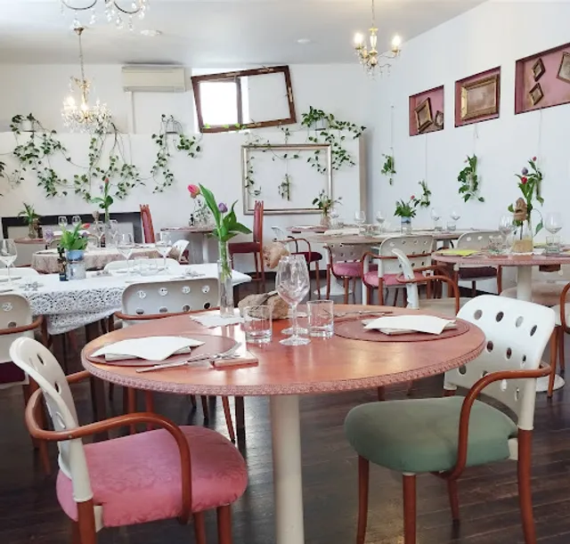 Vis a Vis, cucina e eventi