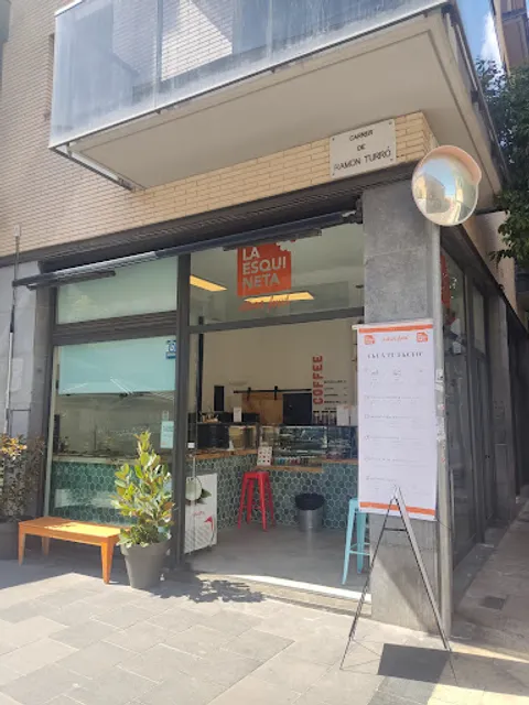 LA ESQUINETA urban food