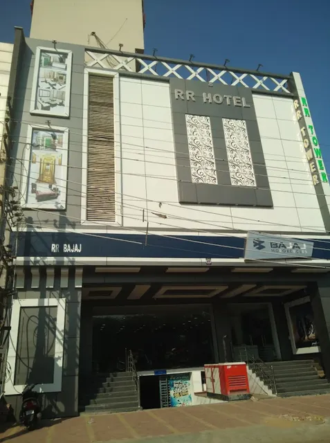 RR Hotel - Hotels in Narnaul