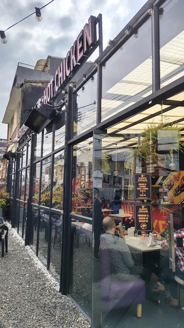 Aliento de Dragón - Hot Chicken