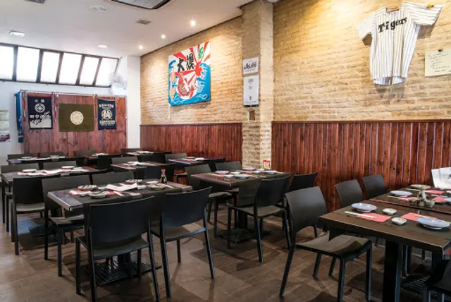 Restaurante Japonés - TORA TABERNA JAPONESA