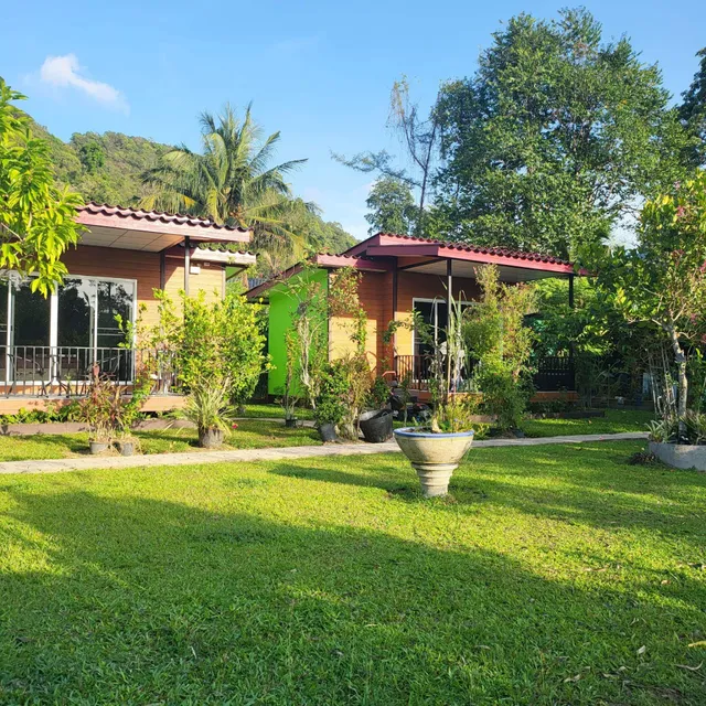 Banchomdow kaibae beach