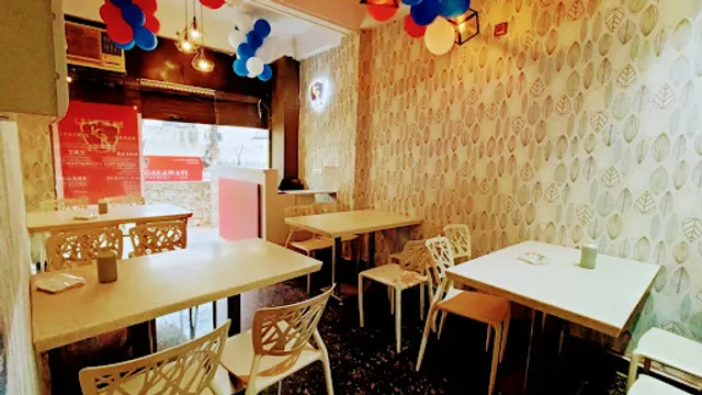 Lucknowi Galawati kebab Resturant (TIKONA PARK)