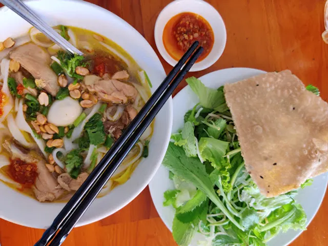 Quán Mì Quảng Phố Hội