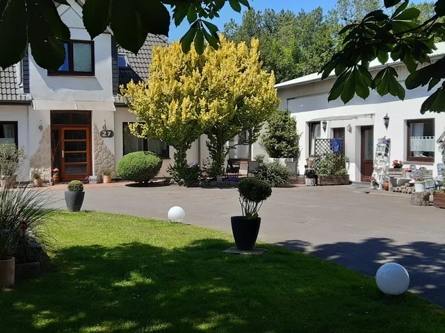 Ferienwohnungen im Koog, Sandra Loh