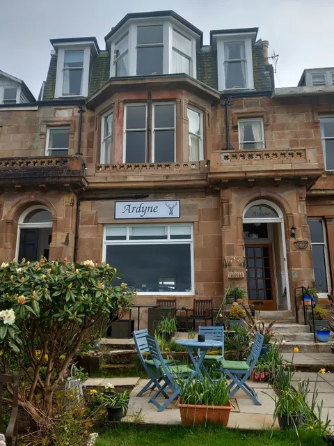 The Ardyne Guest House