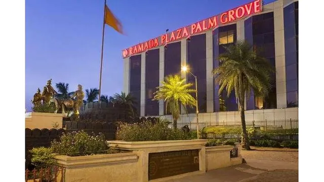 Ramada Plaza by Wyndham Palm Grove