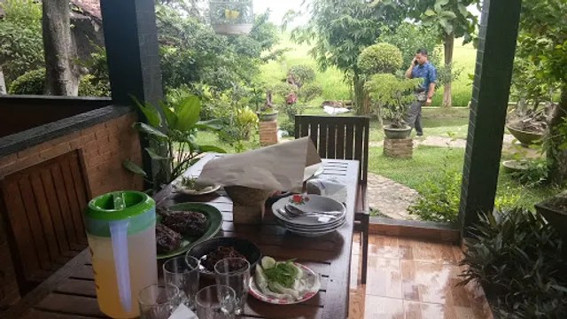 Ikan Bakar Cemoro Sewu