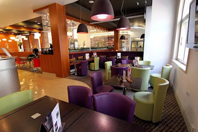 Adeline Restaurant & Bar - The Memoir Club