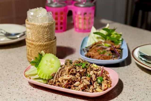 ESARN ROCKET Thai Street Food