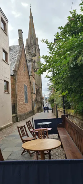 The Walrus & Corkscrew