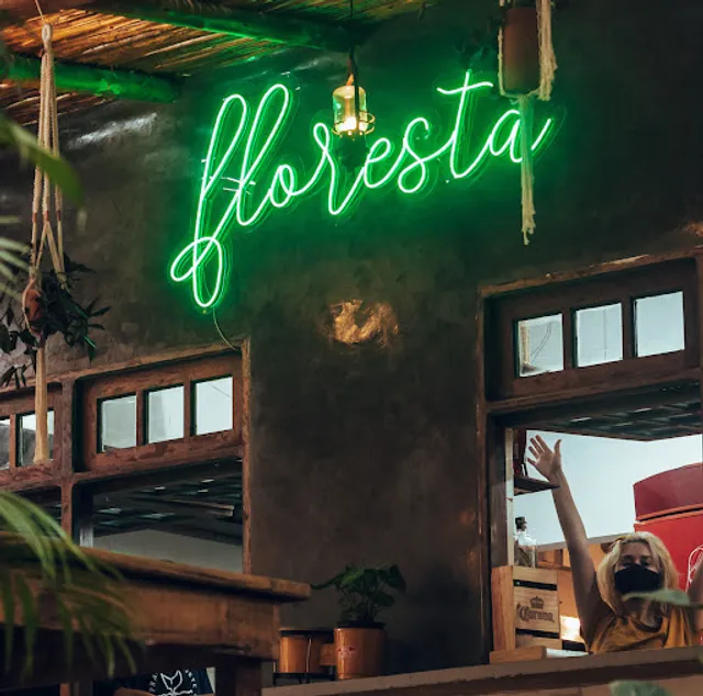 Floresta Bar em Ilhabela
