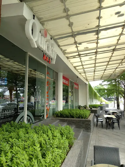 Quickly Royal Square