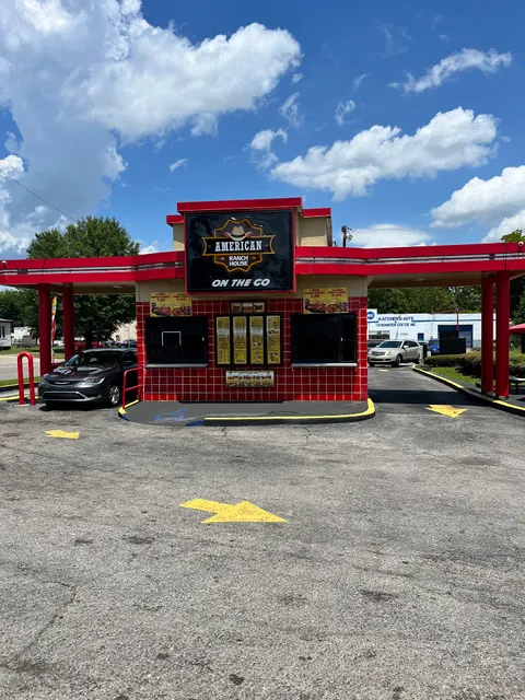 American Ranch House-Lomb Avenue