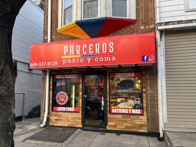 Parceros - Punto y Coma