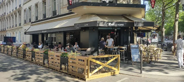 Perle Noire 🇫🇷