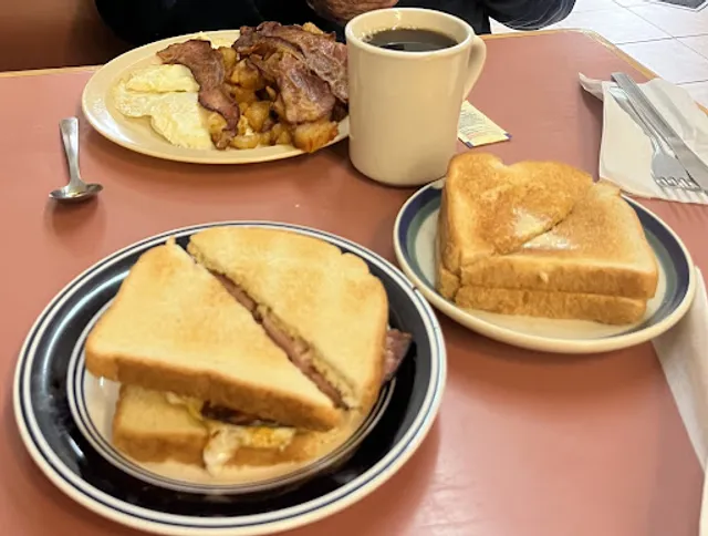 Royal Lunch Restaurant