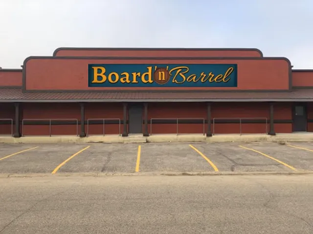 Board 'n' Barrel