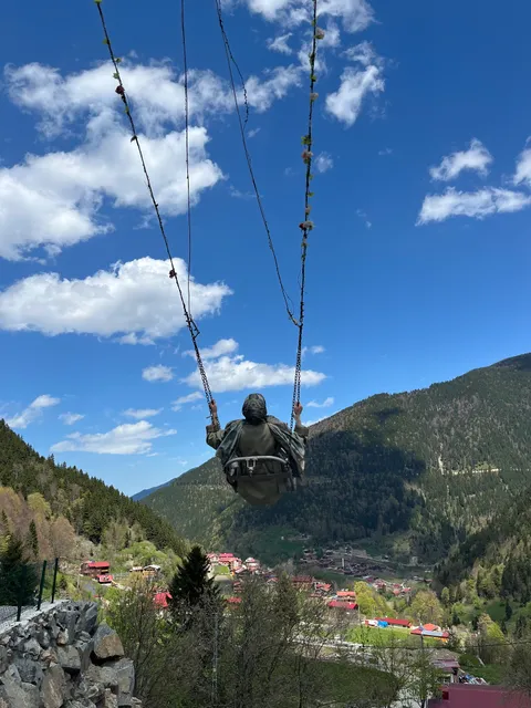 Layiga Salıncak & Zipline Uzungöl - Swing & المراجىح