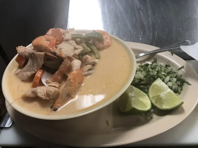 San Vicente Restaurant Pupusas