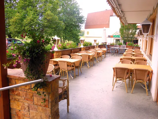 Gasthof Grüner Baum Lonsingen