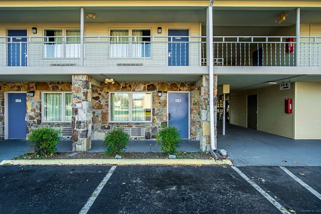 Motel 6 Manchester, TN