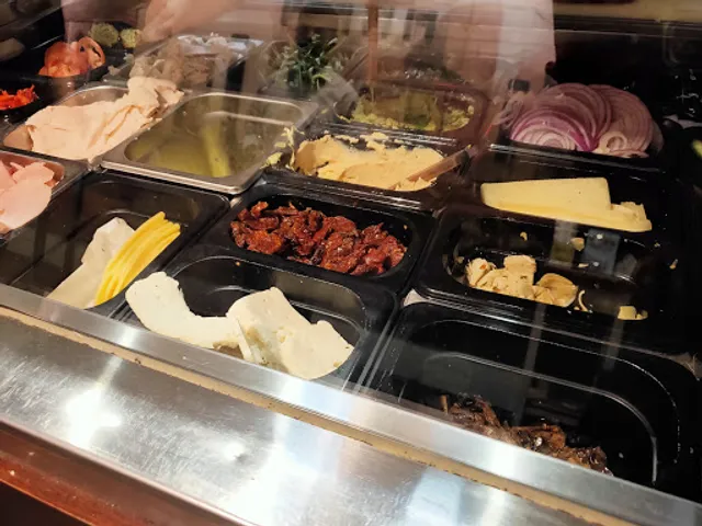 Hole in the Wall: Sandwich Factory