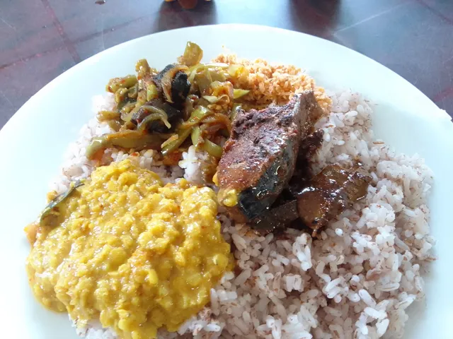 Sri Lanka food take away + art studio