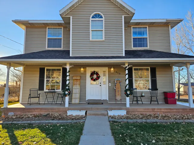 Red Creek Inn and Farm